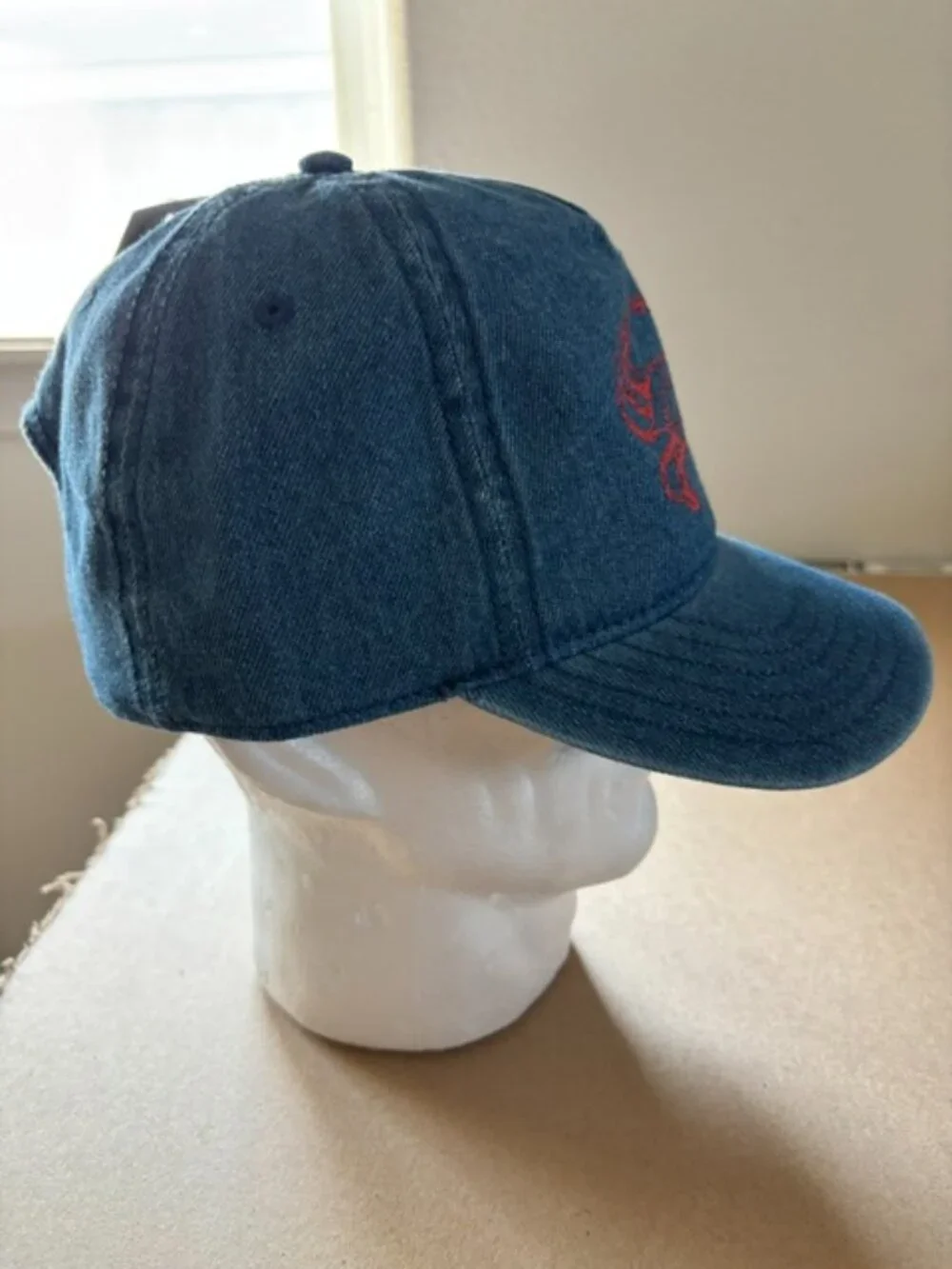 Denim/Jeans Blue Crab/Zodiac Cancer Adjustable Hat Baseball Cap Unisex NEW w/tag